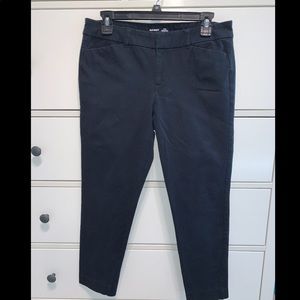Old Navy Black Pixie Cut Never Fade Pants